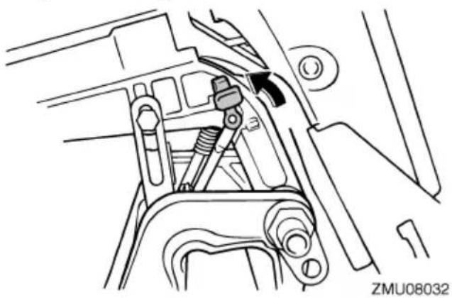 YAMAHA 9.9F (2015) - Procédure d'abaissement (modèles à relevage manuel) - 1