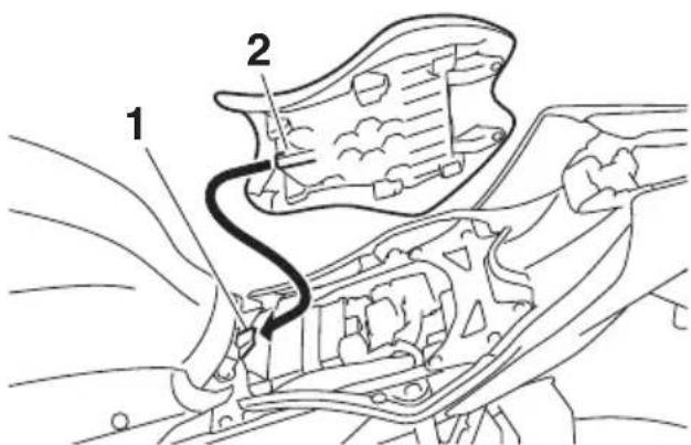 YAMAHA YZFR6 (2017) - Mise en place de la selle du pilote - 2