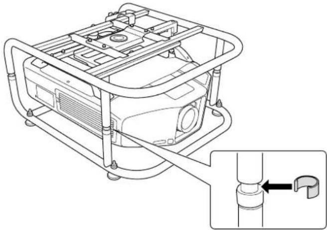 EPSON PowerLite Pro Z10005U - 下側flreumに上側flreumを取り付けます。 - 3