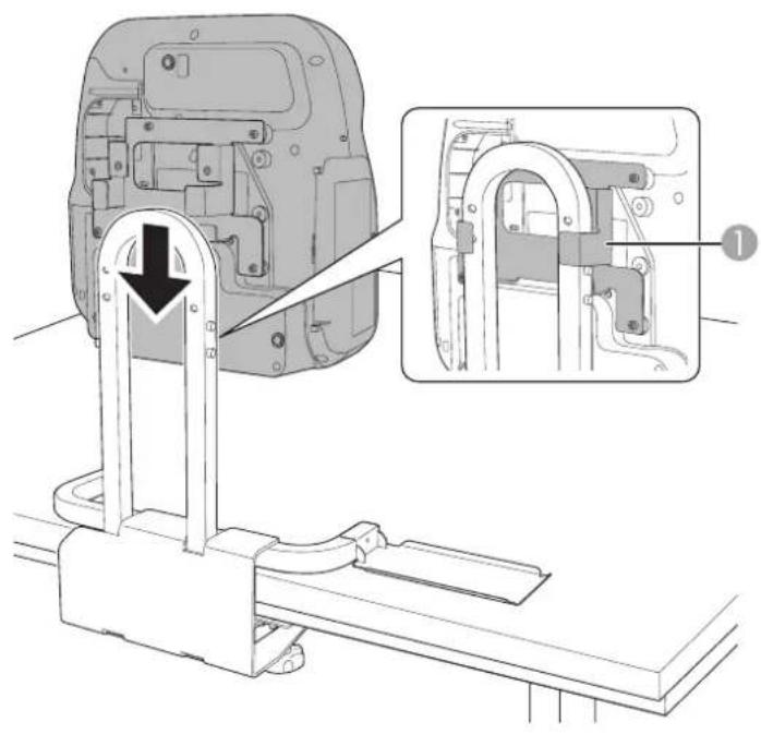 EPSON ELPMB29 - Asegure el projector al chasis - 1