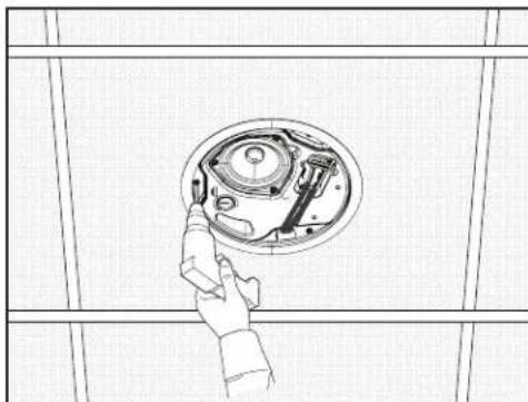 BOSE FreeSpace FS4CE - Befestigung des Laufsprechers - 4