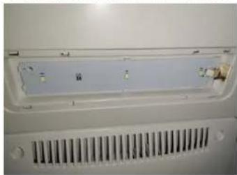 SIEMENS KA93GAI30N - Smontaggio della luce a LED - 3