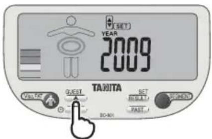 TANITA InnerScan V - Entrez l'année - 1