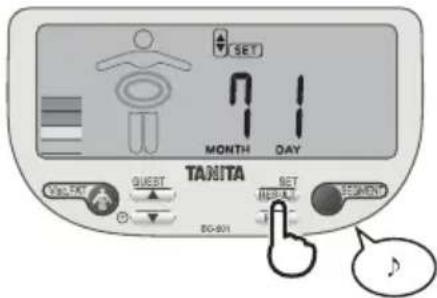 TANITA InnerScan V - Entrez l'année - 7