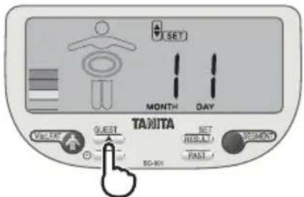 TANITA InnerScan V - Entrez l'année - 1
