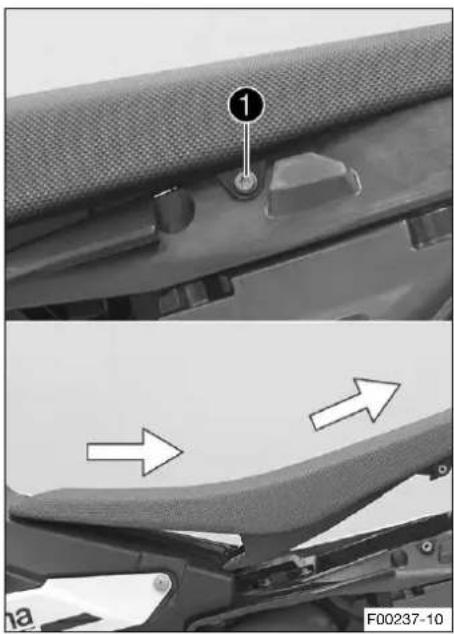 HUSQVARNA TC 250 (2018) - Déposer la selle - 1