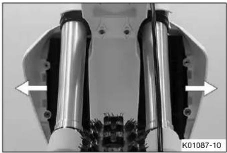 HUSQVARNA FC 250 (2019) - TRAVAUX D'ENTRETIEN SUR LA PARTIE-CYCLE - 1