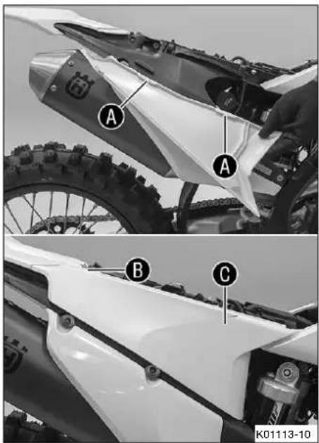 HUSQVARNA FC 250 (2019) - Monter le cache latéral droit - 1