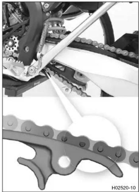 HUSQVARNA TE 150 (2019) - TRAVAUX D'ENTRETIEN SUR LA PARTIE-CYCLE - 1