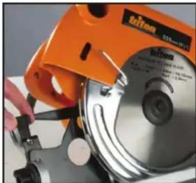TRITON TSA001 - ADJUSTING CUT DEPTH - 2