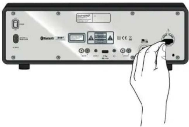 SONORO Lounge SO320 - Inserting the battery - 1