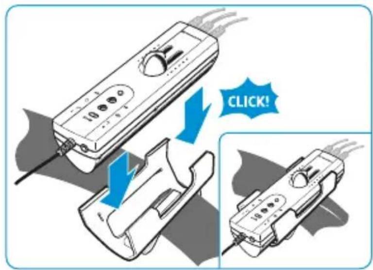 SENNHEISER HMEC 2621 - Fixer le clip ceinture - 2