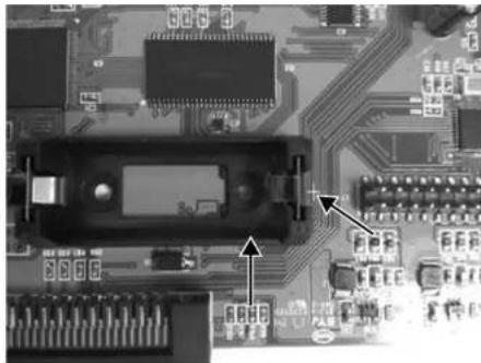 BEHRINGER XLIVE - Pila optional - 1