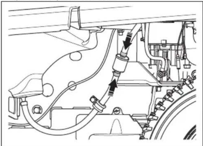 HUSQVARNA R 420TsX AWD - Zamenjava filtra goriva - 2