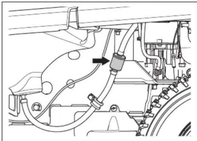 HUSQVARNA R 420TsX AWD - Pour remplaçer le filtré à carburant - 1