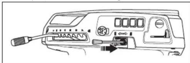 HUSQVARNA R 420TsX AWD - Pour relever et abaiser le carter de coupe - 1