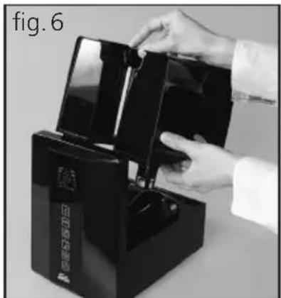 Solis Ultrasonic Hybrid 7214 - aPPortare la CartUCCia deCalCiFiCante e VersaMento dell'aCQUa nel serBatoio - 6