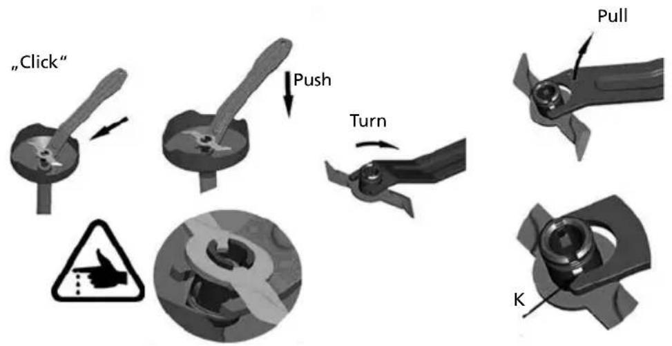 Solis XChange 835 - HOW TO REMOVE THE ATTACHMENTS - 1