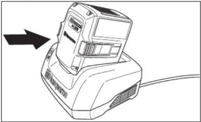HUSQVARNA LC 141iV - 为电池充电 - 2