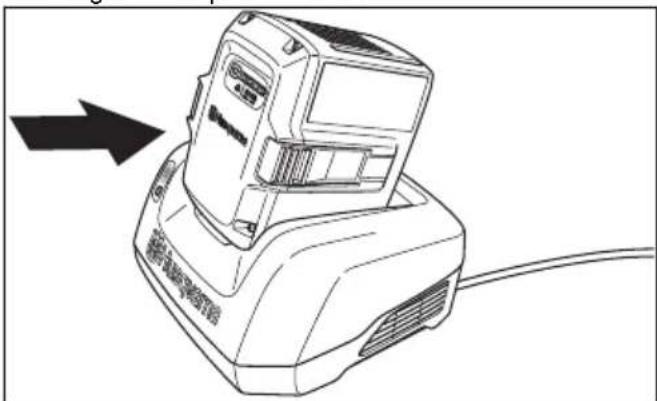HUSQVARNA LC 141iV - De accu opladen - 2