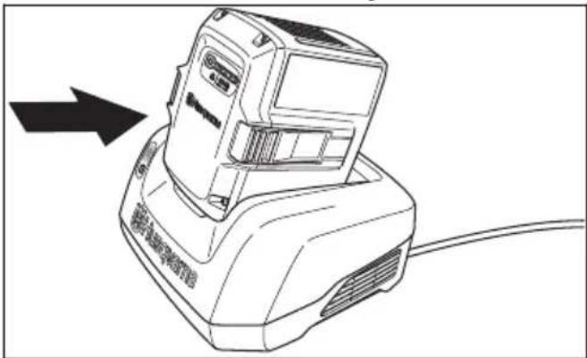 HUSQVARNA LC 141iV - Para cargar la batería - 2