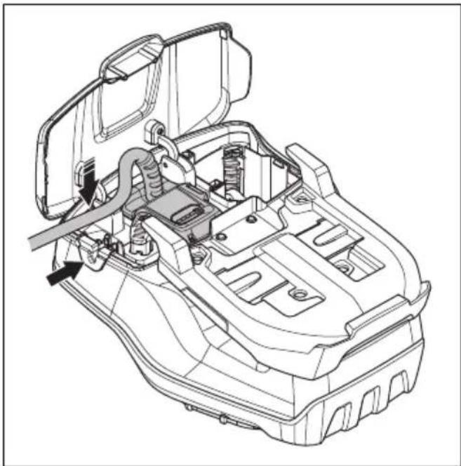 HUSQVARNA LC 551iV - Installazione e rimozione della batteria multipla (accessorio) - 6