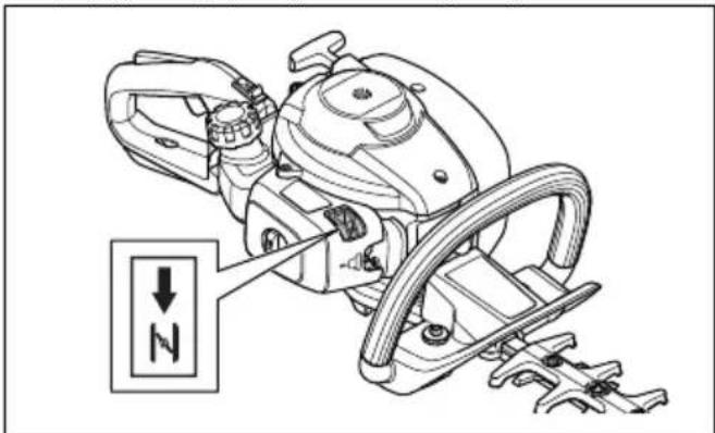 HUSQVARNA 322HD60 - Εκκίνηση του προϊόντος με κρύο κινητήρα - 1
