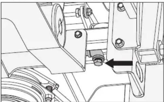 HUSQVARNA Z 560x - WARNING! The engine drain plug is - 1