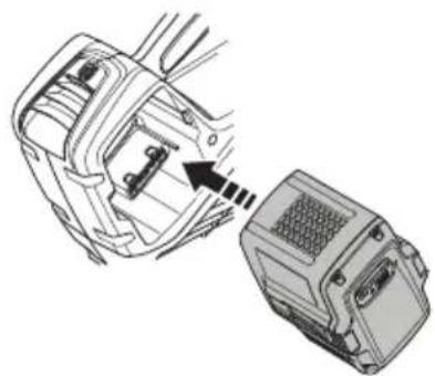 HUSQVARNA 120iB - Vstavitev baterije v izdelek - 2