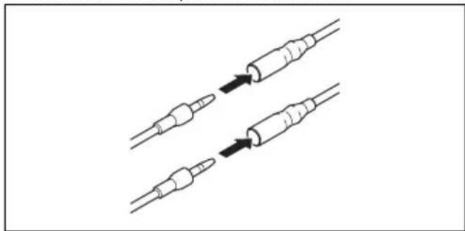 HUSQVARNA 553RBX - Conexión del cable del acelerador y los cables del interruptor de parada - 2