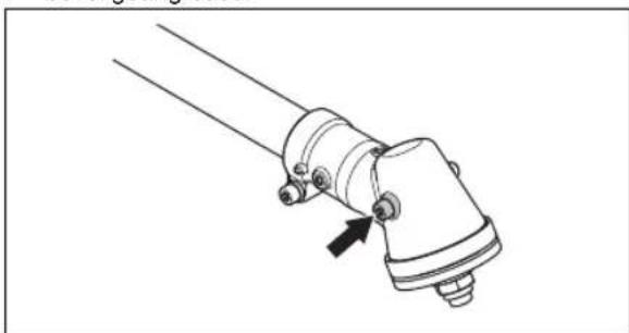 HUSQVARNA 531RS - To add grease to the bevel gear - 1