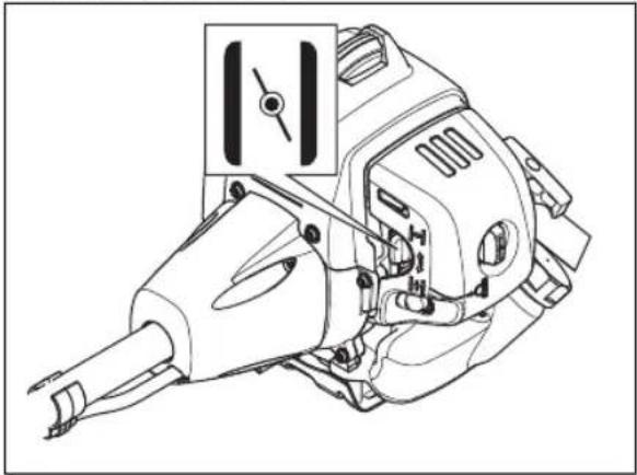 HUSQVARNA 541RST - To clean the air filter - 2