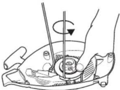 HUSQVARNA 439 - Changing a broken or worn starter cord - 4