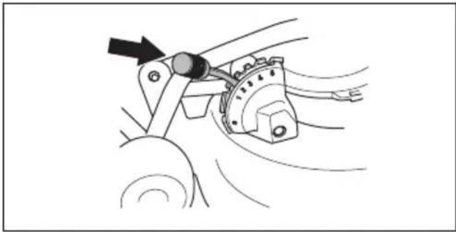 HUSQVARNA R 112C5 - Ročica za nastavitev visine kosnje - 1