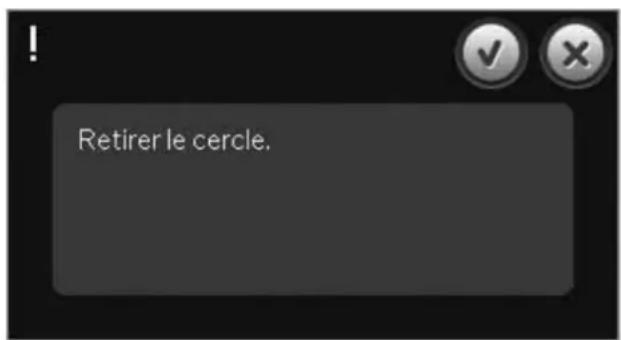 PFAFF Creative 4.5 - Retirer le cercle - 4