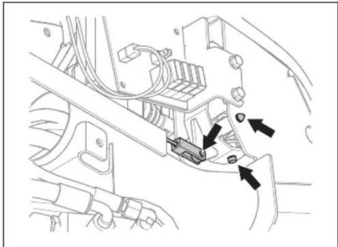 HUSQVARNA P 524EFI - So schmieren Sie das Gaskabel, Choke-Kabel und die Hebel-Lager (P 524) - 2