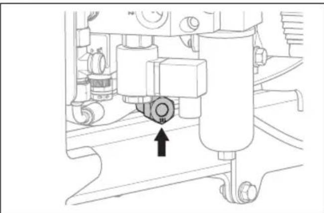 HUSQVARNA P 535HX - Het hydraulisch systeme aftappen - 1