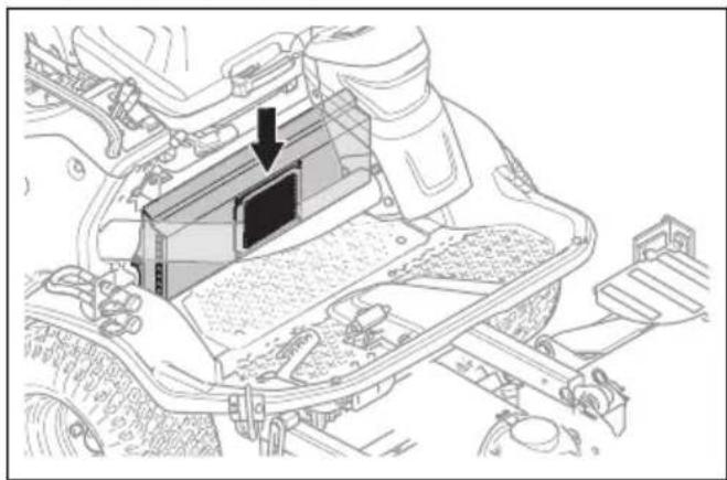 HUSQVARNA P 535HX - Nettoyage de la prise d'air froid du système de refroidissement de la batterie - 1