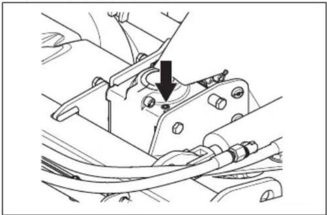 HUSQVARNA P 535HX - So prufen Sie den Ölstand im Winkelgetriebe des Mahdecks - 1