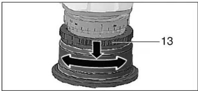 METABO KFM 18 LTX 3 RF - Pousser la bague de réglage (15) vers le bas et la tourner. - 1