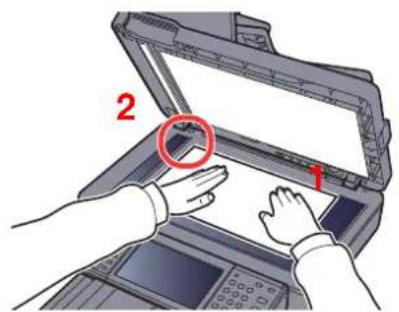 KYOCERA TASKalfa 350ci - Mise en place des originaux sur la glace d'exposition - 1