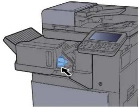KYOCERA TASKalfa 356ci - Élimination des agrafes coincées dans le module de finition interne - 4