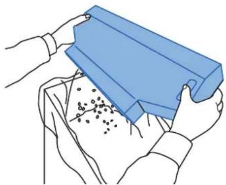 KYOCERA TASKalfa 356ci - Vider le bac de recupération de perforation. - 1