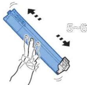 KYOCERA TASKalfa 356ci - Retirer la cartouche de toner neue de la boîte. - 4