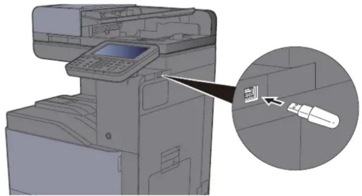 KYOCERA TASKalfa 356ci - Brancher la mémoire USB. - 1