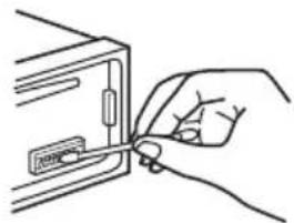 SONY CDXS2210S - Cleaning the connectors - 1