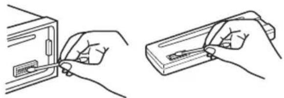 SONY CDXS2210X - Nettoyage des connecteurs - 1