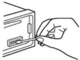 SONY CDXGT274MP - Cleaning the connectors - 1