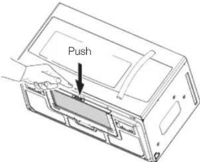 SAMSUNG ME21K6000AS - CLEANING THE GREASE FILTER - 3
