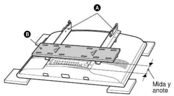 SONY SUWTS1 - Paso 4: Fijación de los soportes murales de montaje inferiores (Ejemplo de fjación de un teóristor a una pared de madera) - 2